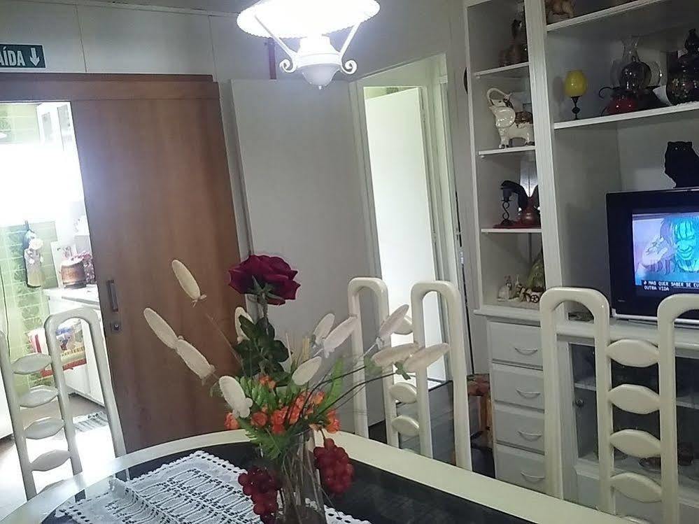 Pousada Hospedagem Rose'S カネラ エクステリア 写真